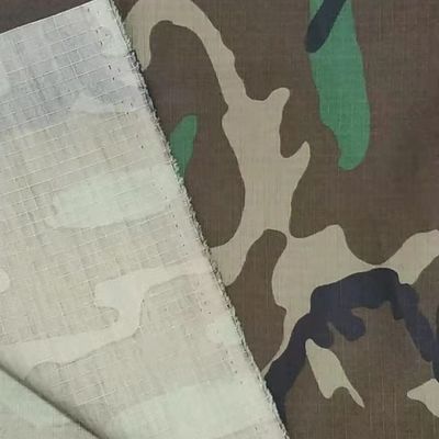 50/50 Nylon Cotton Camouflage Printing Ripstop Stof met WR-functie OEM geaccepteerd 220gsm