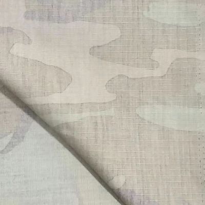 50/50 Nylon Cotton Camouflage Printing Ripstop Stof met WR-functie OEM geaccepteerd 220gsm
