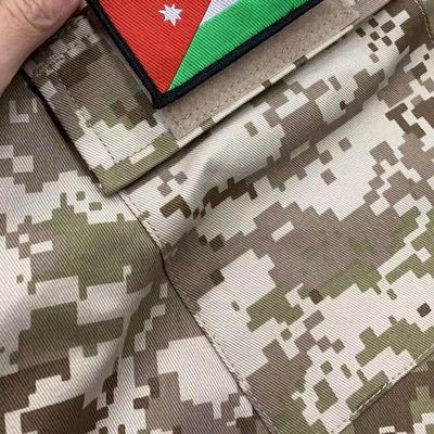 50/50 Nylon Cotton Camouflage Printing Ripstop Stof met WR-functie OEM geaccepteerd 220gsm