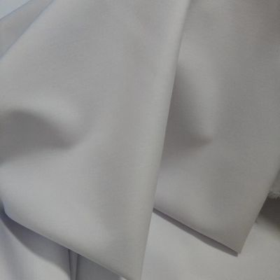 Superzacht polyester Arabisch Thobe stof met 48*150D garens bij direct aanbod