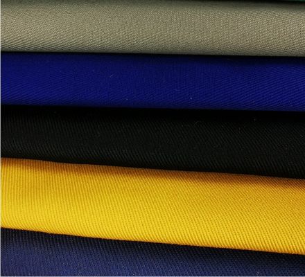 190 gms Spons Polyester Twill Materiaal Dichtheid 108*58 voor de Afrikaanse markt Productie