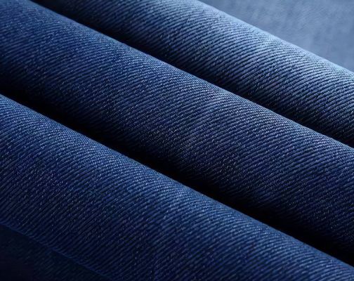 Geweven denimstof voor spijkerbroeken 180 gm 230 gm 300 gm Gewassen 100% katoen Twill garen Gekleurd
