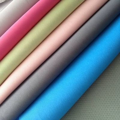 Preppy Style 100% polyester twillstof voor schooluniformen Garensummer 150D*150D