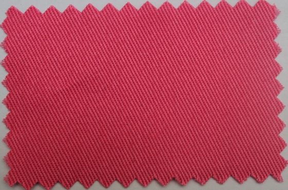 Veelgebruikt 100% polyester geweven stof aangepast 210T Taffeta voering in aangepaste kleur
