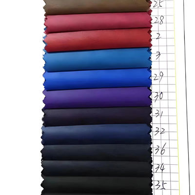 Woven 210T Taffeta Stocks Lot voor huistextiel geëxporteerd naar wereldmarkt
