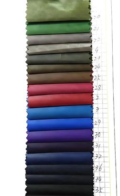Woven 210T Taffeta Stocks Lot voor huistextiel geëxporteerd naar wereldmarkt