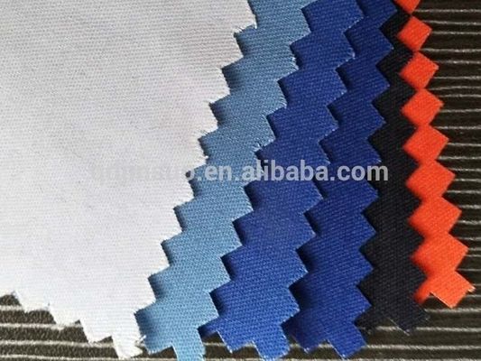 Exporteerde standaard twillstof 100% polyester bekleding 210T Taffeta kleurstof