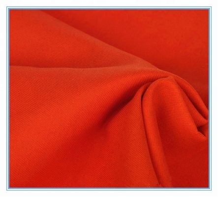 Exporteerde standaard twillstof 100% polyester bekleding 210T Taffeta kleurstof