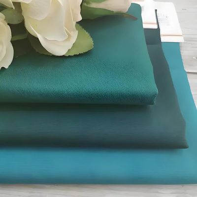 Whosale 40-60GSM 63D*63D Polyester Lining 210T Taffeta Stof met aangepaste kleur