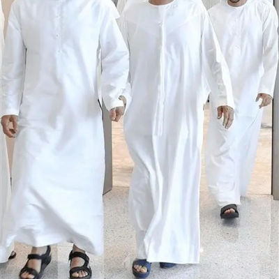 Medium Weight Popline Mensen Moslim Saudi Style Robe 65/35 Polycotton/Cotton Stof